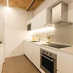 Bravissimo Cort Reial Entresol B Apartment