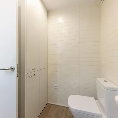 Apartman Bravissimo Cort Reial Entresol B Girona