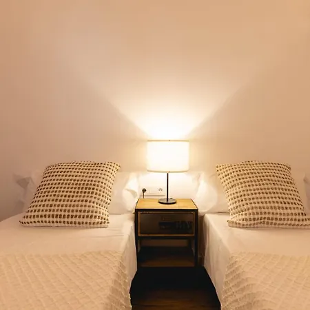 Bravissimo Cort Reial Entresol B Girona